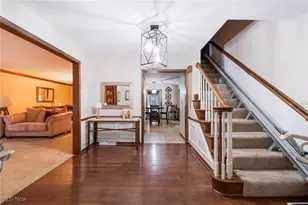 456 Greenmont Dr, Canfield, OH 44406 - Photo 3