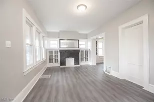 429 Lovisa St, Akron, OH 44311 - Photo 3