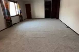 2456 Jackson St, Lorain, OH 44052 - Photo 5