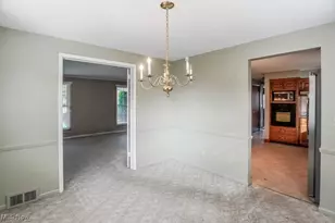 3878 36th St NW, Canton, OH 44718 - Photo 7