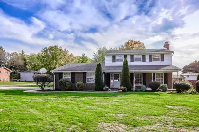 3878 36th Street NW, Canton, OH 44718 - Photo 1