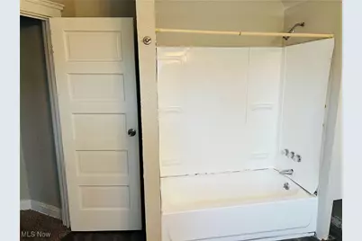 12714 Oakfield Avenue, Loveland, OH 44105 - Photo 13