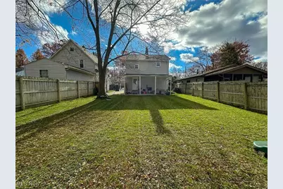 413 Grove Avenue, Cuyahoga Falls, OH 44221 - Photo 39