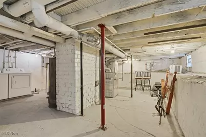 413 Grove Avenue, Cuyahoga Falls, OH 44221 - Photo 27