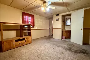 1923 Medford Ave, Youngstown, OH 44514 - Photo 11