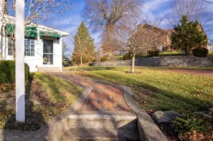 204 Spring Park Ave, St Clairsville, OH 43950 - Photo 41