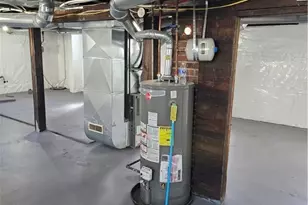 1124 Hammel St, Akron, OH 44306 - Photo 15