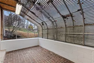 4816 White Oaks Dr, Steubenville, OH 43953 - Photo 29