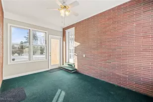 7041 Market Ave N, Canton, OH 44721 - Photo 39