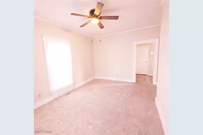 802 Camden Avenue, Parkersburg, WV 26101 - Photo 5