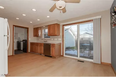 1555 Easton Avenue, Madison, OH 44057 - Photo 9