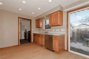 1555 Easton Ave, Madison, OH 44057 - Photo 13