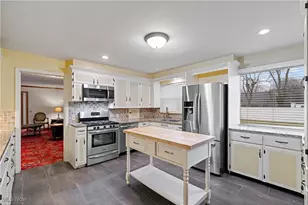 206 Harter Ave NW, Canton, OH 44708 - Photo 11