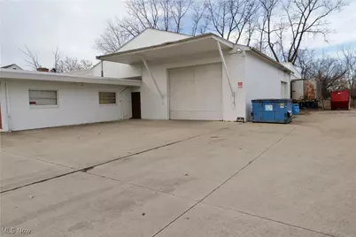 967 G Street, Lorain, OH 44052 - Photo 3