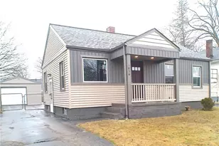 1856 Sheridan Ave NE, Warren, OH 44483 - Photo 3