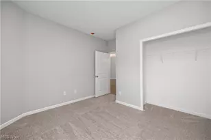 556 Eldemire Ln, Elyria, OH 44035 - Photo 23