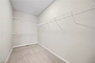 556 Eldemire Ln, Elyria, OH 44035 - Photo 19