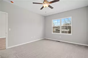 556 Eldemire Ln, Elyria, OH 44035 - Photo 17