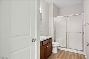 556 Eldemire Ln, Elyria, OH 44035 - Photo 19