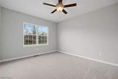556 Eldemire Lane, Elyria, OH 44035 - Photo 15