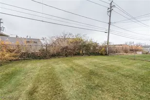 1354 Craneing Rd, Wickliffe, OH 44092 - Photo 41