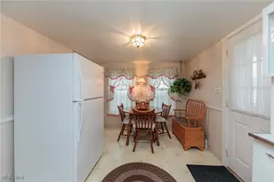 1354 Craneing Rd, Wickliffe, OH 44092 - Photo 17