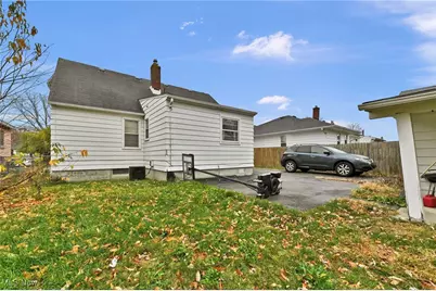 1863 E 37th Street, Lorain, OH 44055 - Photo 7