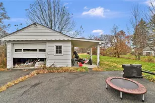 1863 E 37th St, Lorain, OH 44055 - Photo 5