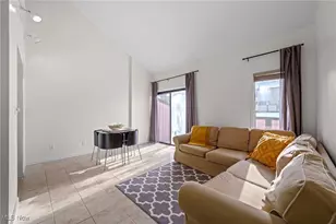 616 James Ave, Cuyahoga Falls, OH 44221 - Photo 3