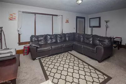 1442 Hillside Terrace, Akron, OH 44305 - Photo 3