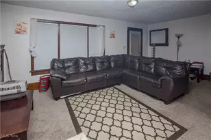 1442 Hillside Terrace, Akron, OH 44305 - Photo 3