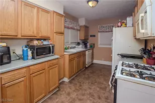 1442 Hillside Terrace, Akron, OH 44305 - Photo 5