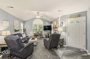 30 Newton Square Dr, Canfield, OH 44406 - Photo 9