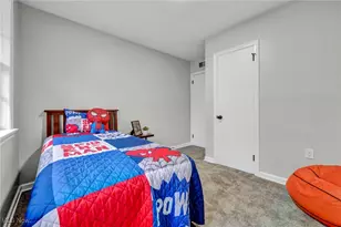 985 Clement St, Akron, OH 44306 - Photo 23