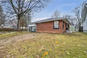 985 Clement St, Akron, OH 44306 - Photo 33