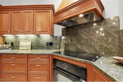 425 Woodside Avenue, Jefferson, OH 44047 - Photo 13