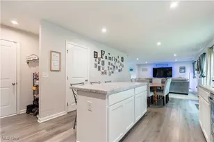 3564 Kenyon Creek Ave NW, Massillon, OH 44647 - Photo 13