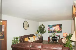 2242 S McCoy Ridge Rd, Stockport, OH 43787 - Photo 3