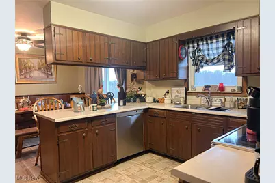 2242 S McCoy Ridge Road, Stockport, OH 43787 - Photo 7