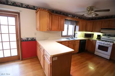 500 N Lake Street, Amherst, OH 44001 - Photo 13