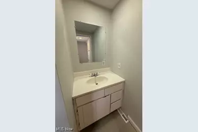 812 Kling Street #2, Akron, OH 44311 - Photo 11