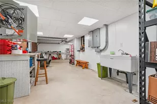 9480 Lakewood Dr NE, Mineral City, OH 44656 - Photo 37