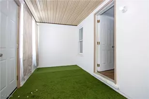 283 E Wood St, Shreve, OH 44676 - Photo 3