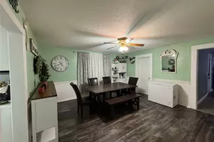 135 Wheeling Ave, Wellington, OH 44090 - Photo 7