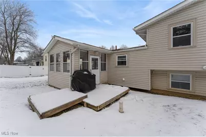 2280 Zircon Street NE, Canton, OH 44721 - Photo 9