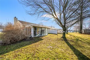 6780 Farmingdale Ln, Mentor, OH 44060 - Photo 7