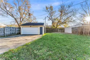 13813 Leroy Ave, Loveland, OH 44135 - Photo 23