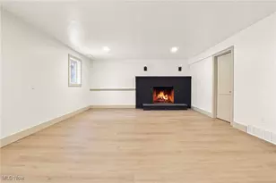 5485 Wilson Dr, Mentor, OH 44060 - Photo 17