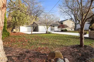 5485 Wilson Dr, Mentor, OH 44060 - Photo 3