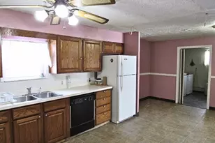 5211 Hecock Ave, Lorain, OH 44055 - Photo 5